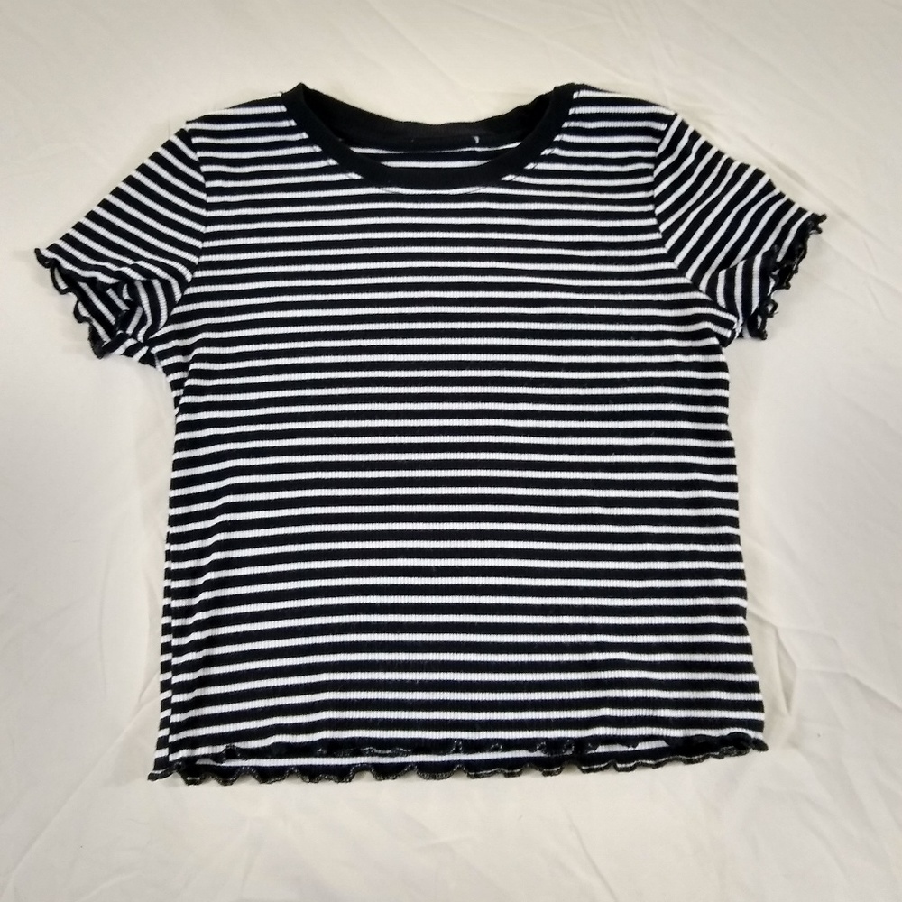 Cute short cut low tee